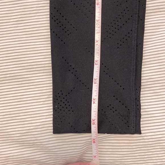 Mondetta yoga pants with mesh detail sz s - Picture 7 of 7